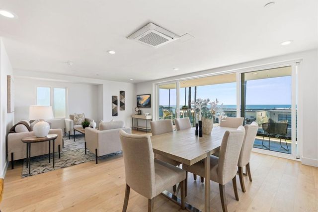 212 S Pacific Street, Oceanside, CA 92054