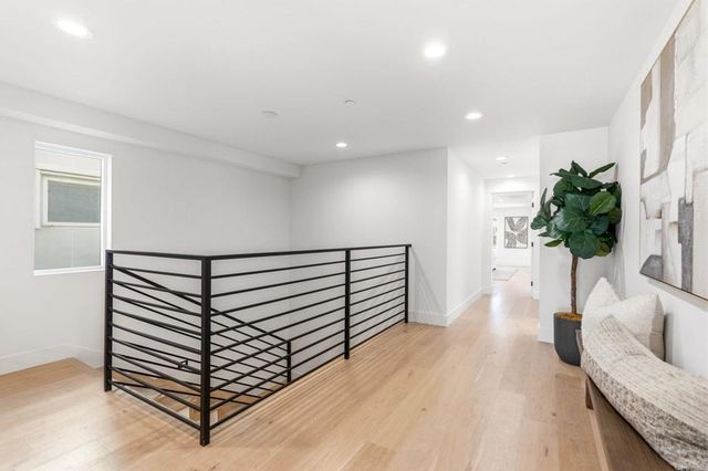 212 S Pacific Street, Oceanside, CA 92054