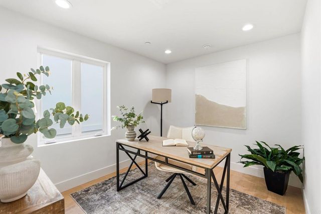 212 S Pacific Street, Oceanside, CA 92054