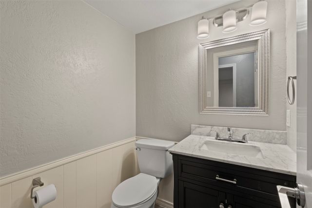 4 Hickory Hills Boulevard, Hickory Creek, TX 75065