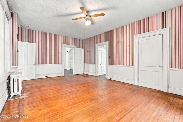 80 Main Street, Keyport, NJ 07735