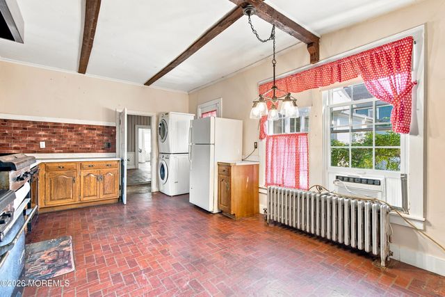 80 Main Street, Keyport, NJ 07735