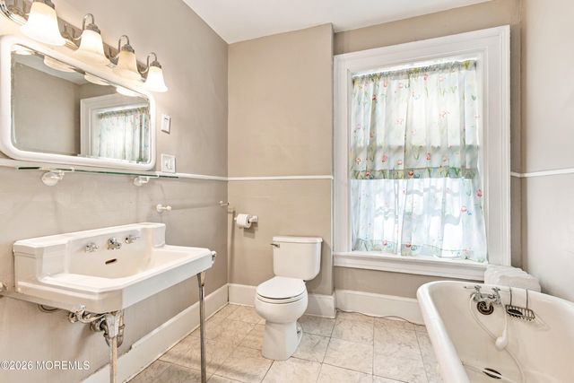 80 Main Street, Keyport, NJ 07735