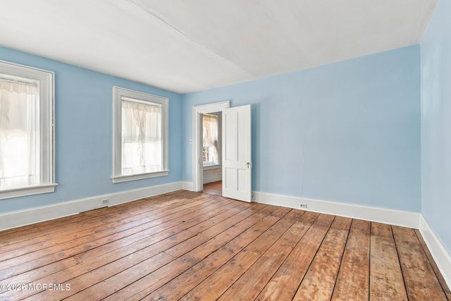 80 Main Street, Keyport, NJ 07735