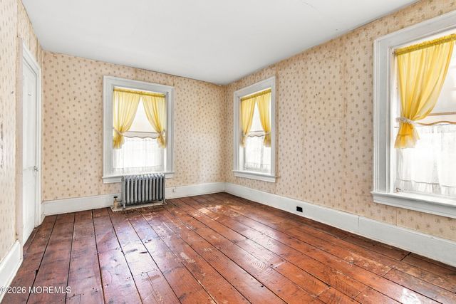 80 Main Street, Keyport, NJ 07735