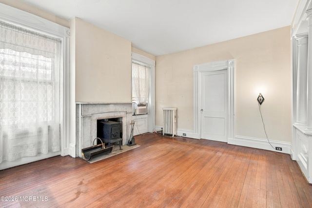 80 Main Street, Keyport, NJ 07735