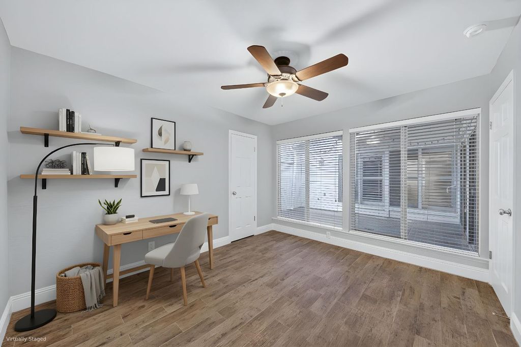 Image 26 of property listing at 333 W Bullard Avenue # 103, Fresno, CA 93704