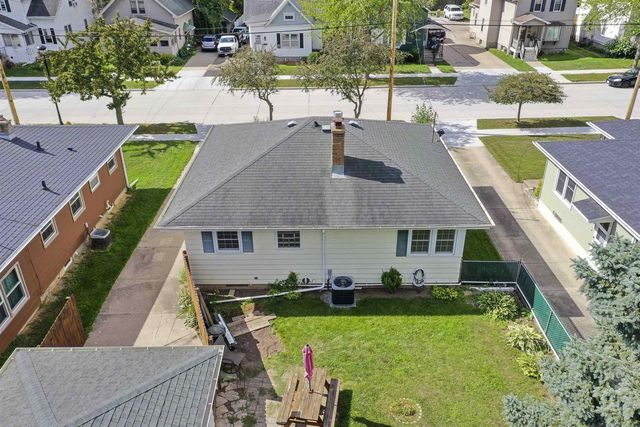 1342 WAUGOO AVENUE, Oshkosh, WI 54901