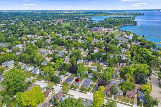1342 WAUGOO AVENUE, Oshkosh, WI 54901