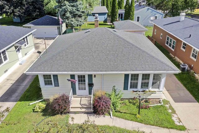 1342 WAUGOO AVENUE, Oshkosh, WI 54901