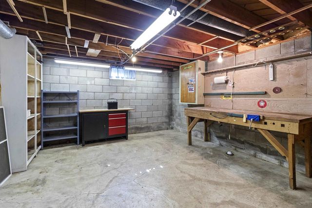 1342 WAUGOO AVENUE, Oshkosh, WI 54901