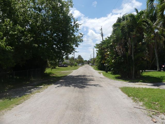 6640 Riggers Road, Lake Worth, FL 33462