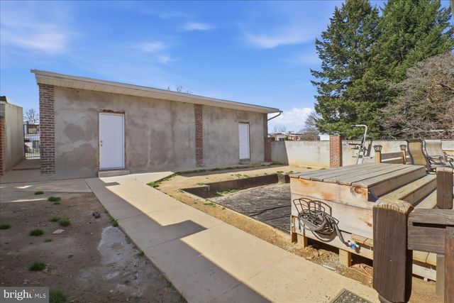 875 MANOR ST, Lancaster, PA 17603
