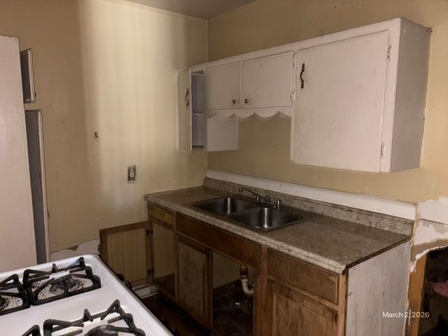 234 Texas Street NE, Albuquerque, NM 87108