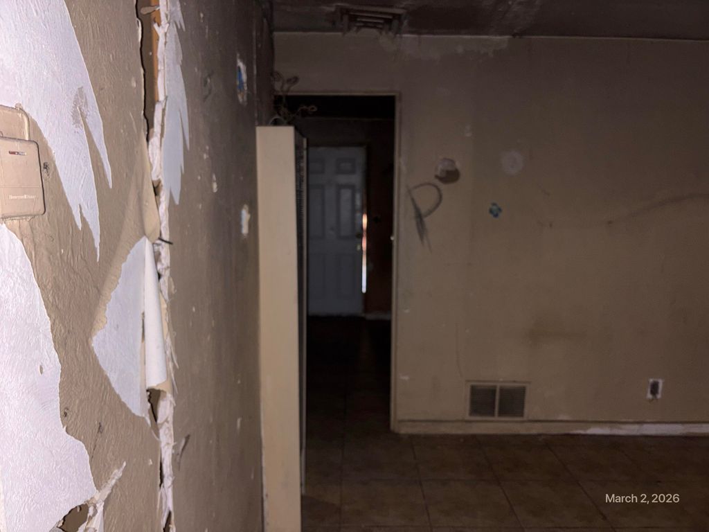 Image 18 of property listing at 234 Texas Street NE, Albuquerque, NM 87108