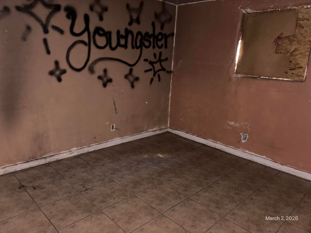 Image 20 of property listing at 234 Texas Street NE, Albuquerque, NM 87108