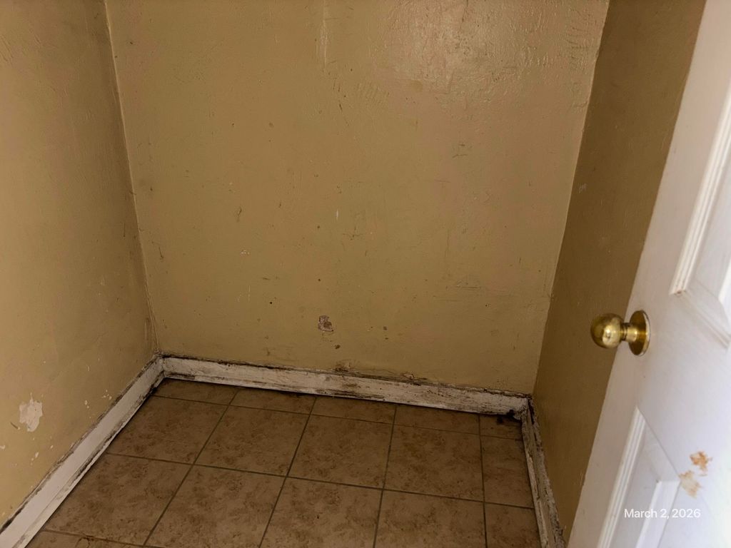 Image 9 of property listing at 234 Texas Street NE, Albuquerque, NM 87108