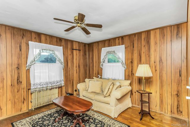 2 Cliff Road, Merrick, NY 11566