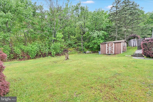 2001 CHESTNUT ST, Pottsville, PA 17901