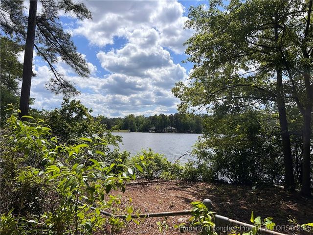 422 Lansdowne Road, Fayetteville, NC 28314