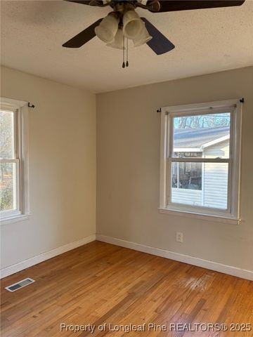 422 Lansdowne Road, Fayetteville, NC 28314