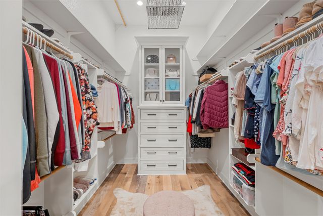 7031 Bannister Street, Mcgregor, TX 76657