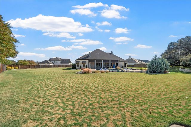 7031 Bannister Street, Mcgregor, TX 76657