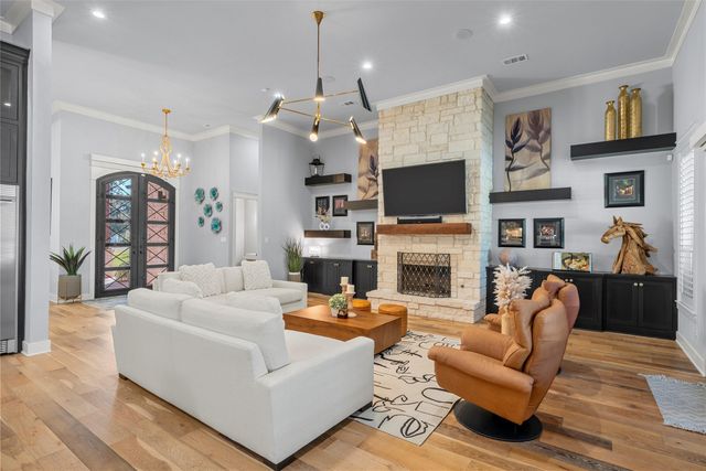 7031 Bannister Street, Mcgregor, TX 76657