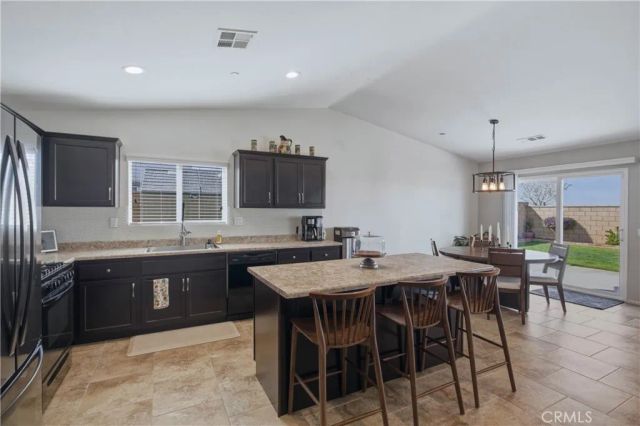 11866 Andrews, Victorville, CA 92392