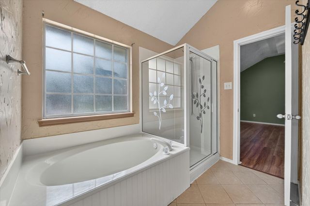 7700 Black Bear Court, Fort Worth, TX 76137