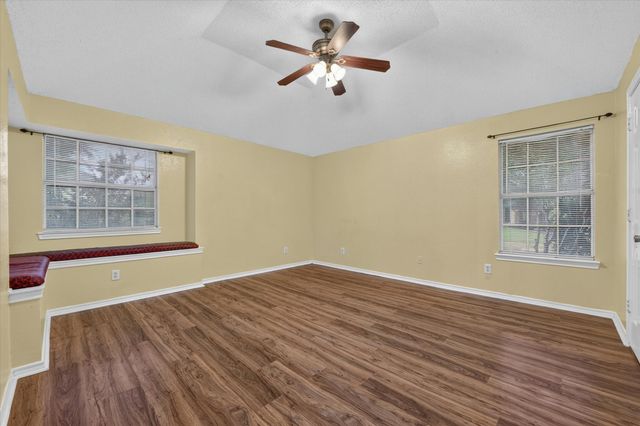 7700 Black Bear Court, Fort Worth, TX 76137