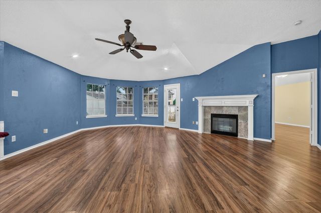 7700 Black Bear Court, Fort Worth, TX 76137