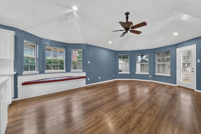 7700 Black Bear Court, Fort Worth, TX 76137