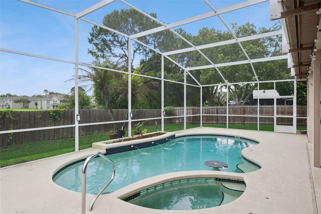 Image 31 of property listing at 632 TERRACE COVE WAY, Orlando, FL 32828