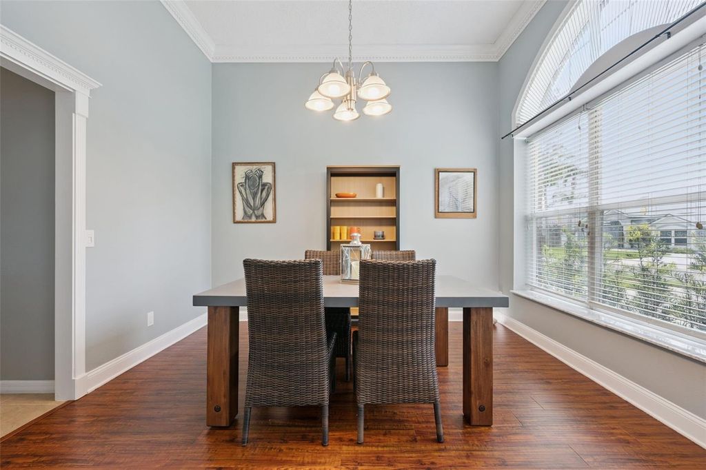 Image 7 of property listing at 632 TERRACE COVE WAY, Orlando, FL 32828