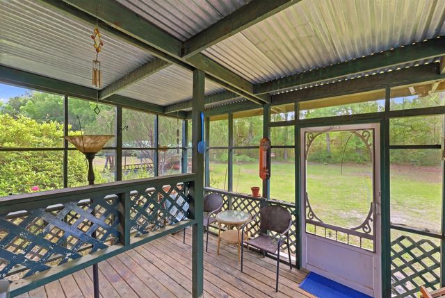 141 Mainester Lane, Saint Stephen, SC 29479