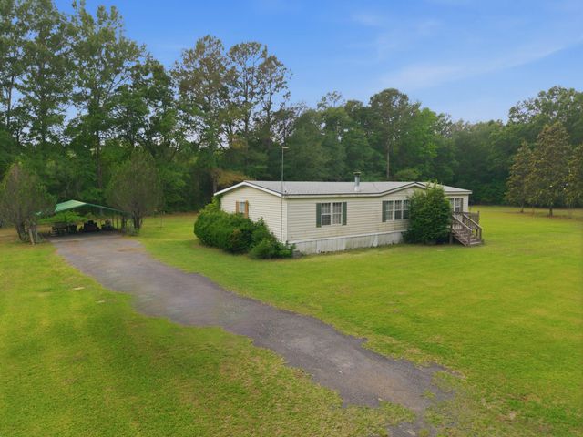 141 Mainester Lane, Saint Stephen, SC 29479