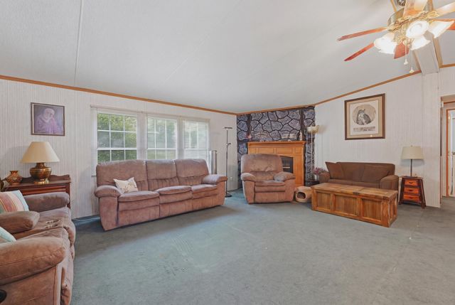 141 Mainester Lane, Saint Stephen, SC 29479