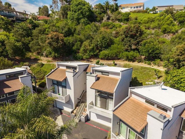 2419 La Costa Ave Unit A, Carlsbad, CA 92009