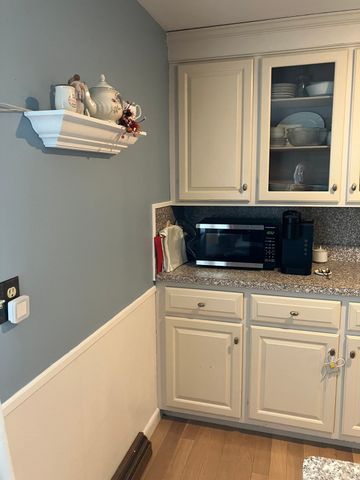 50 Louise Rd, Braintree, MA 02184
