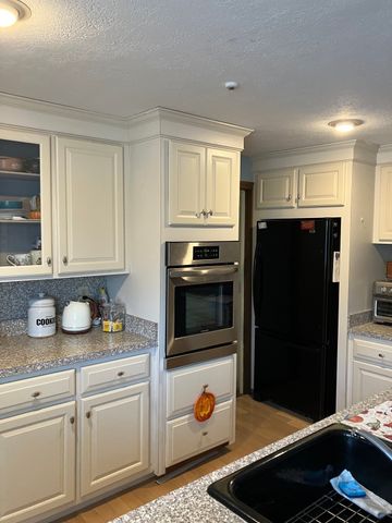 50 Louise Rd, Braintree, MA 02184