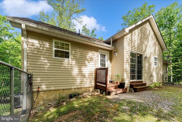 180 MOUNTAIN DEW CT, Harpers Ferry, WV 25425