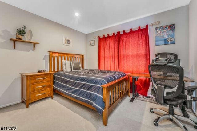 11 Elmara Dr, Bridgewater Twp., NJ 08807