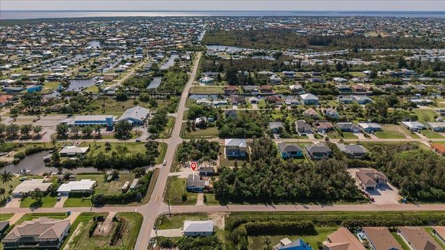 3927 VASCO STREET, Punta Gorda, FL 33950