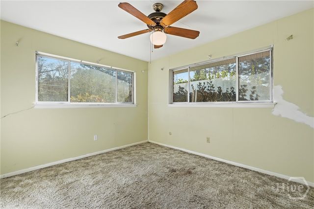 86 Camellia Avenue, Savannah, GA 31408