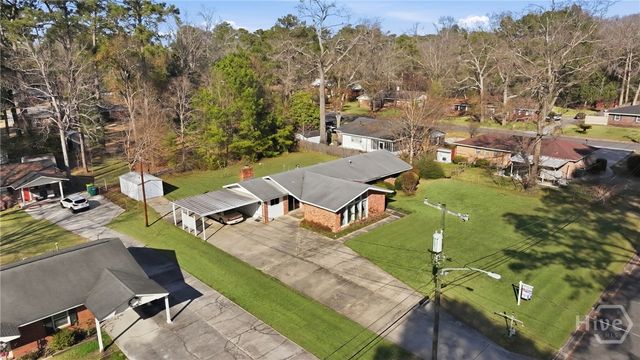 86 Camellia Avenue, Savannah, GA 31408