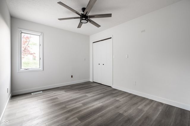 8425 Carthay Circle, Fishers, IN 46038