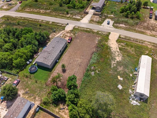 1304 Road 5735, Cleveland, TX 77327