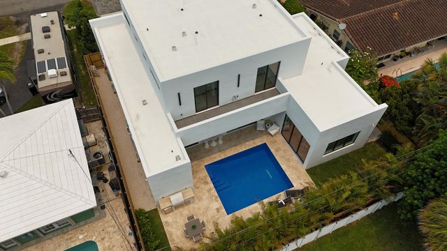 5840 NE 22nd Avenue, Fort Lauderdale, FL 33308