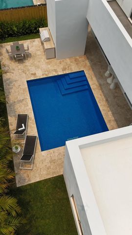 5840 NE 22nd Avenue, Fort Lauderdale, FL 33308
